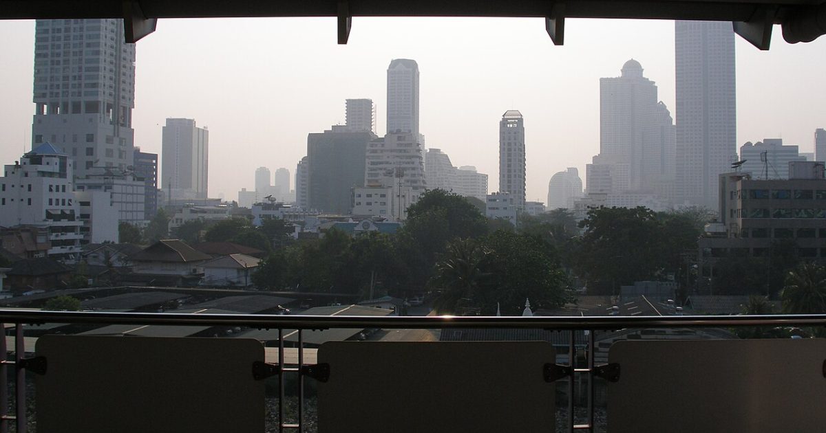 Teaching English in Thailand: The Complete 2026 Guide for Expats